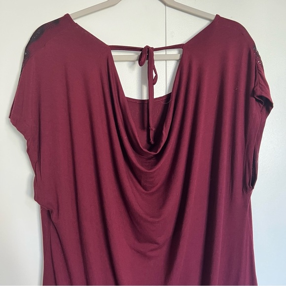 Lane Bryant Burgundy Blouse with Black Sequin Detail and Tie Neckline size 14/16 - Picture 4 of 7